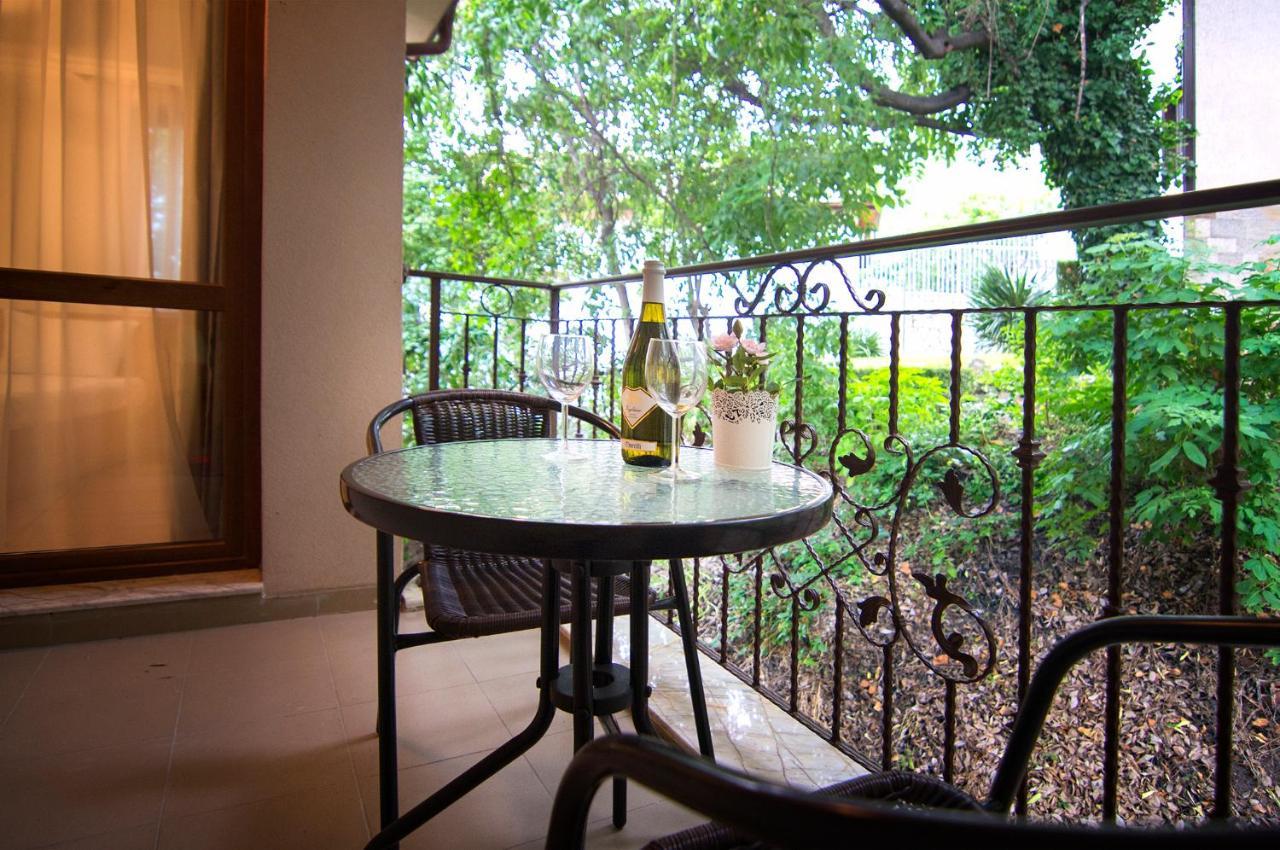Odrys Apartments พลอฟดิฟ ภายนอก รูปภาพ